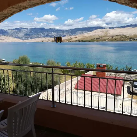 Apartment Apartman Kolaric Pag Town